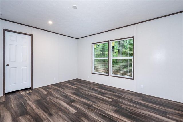 522 Refuge Valley Road, Jasper, GA 30143