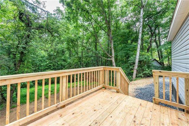 522 Refuge Valley Road, Jasper, GA 30143