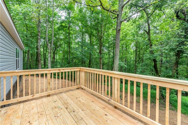 522 Refuge Valley Road, Jasper, GA 30143