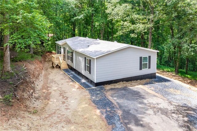 522 Refuge Valley Road, Jasper, GA 30143