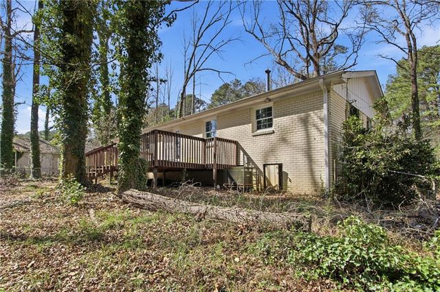 595 Sheppard Road, Stone Mountain, GA 30083