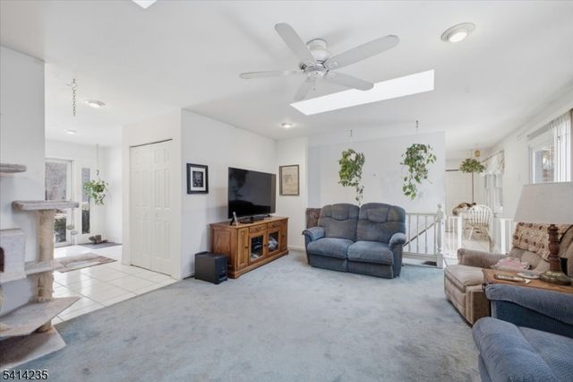 142 N Locust Lake Rd, Hope Twp., NJ 07825