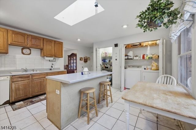 142 N Locust Lake Rd, Hope Twp., NJ 07825