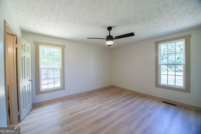 65 Habersham Circle NE, Cartersville, GA 30121