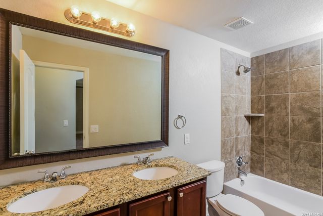 3120 Half Moon, Schertz, TX 78108