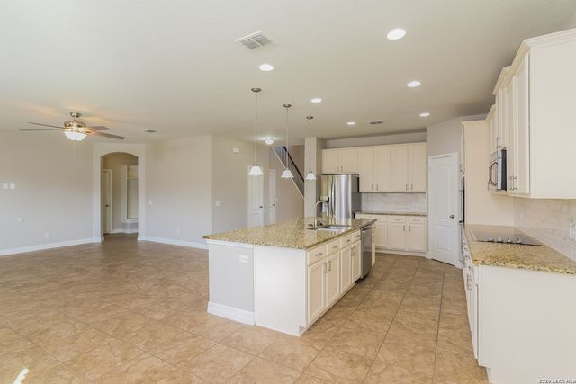 3120 Half Moon, Schertz, TX 78108