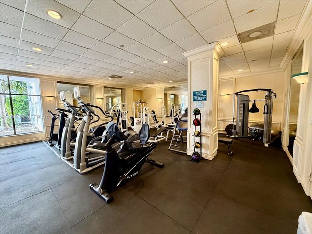 5700 Collins Avenue 14M, Miami Beach, FL 33140
