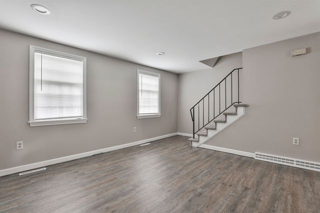 37 Cannongate III Road, Nashua, NH 03063