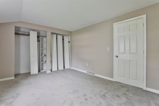 37 Cannongate III Road, Nashua, NH 03063