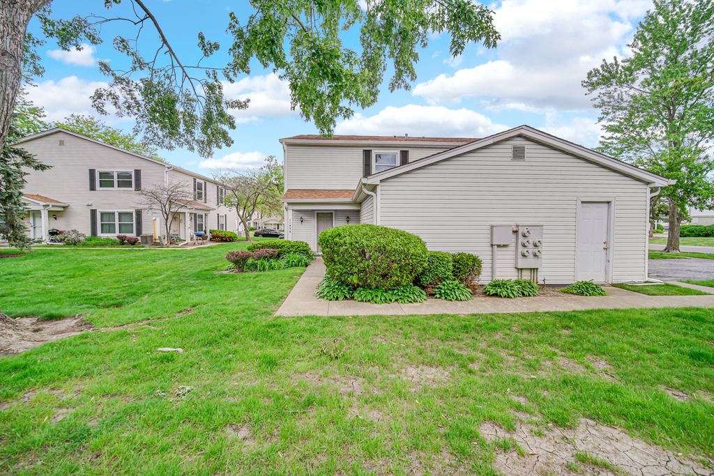 1193 E Barberry Lane B, Palatine, IL 60074 — photo 3