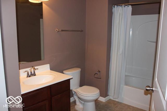 13225 Deception Pass 1000, Fishers, IN 46038