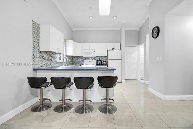 6301 SW 149th Ct, Miami, FL 33193