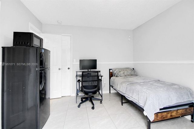 6301 SW 149th Ct, Miami, FL 33193