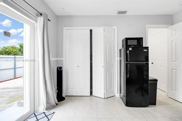 6301 SW 149th Ct, Miami, FL 33193