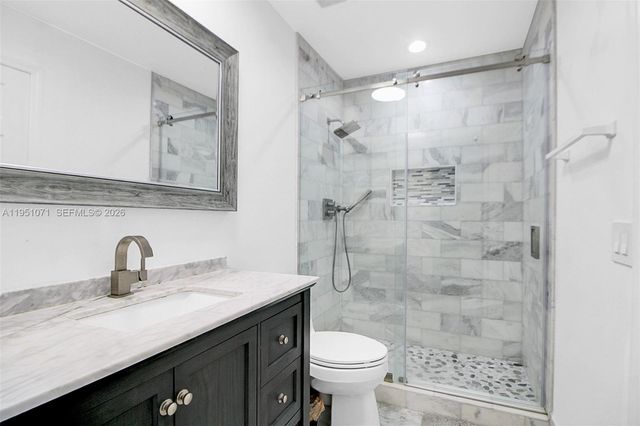 6301 SW 149th Ct, Miami, FL 33193