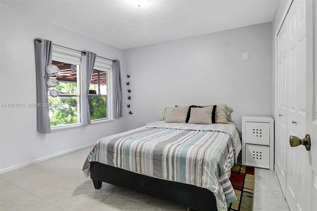 6301 SW 149th Ct, Miami, FL 33193