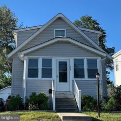 1525 OAK AVE, Haddon Heights, NJ 08035