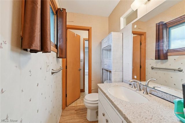 6157 Roanoke Circle, Parma, OH 44134