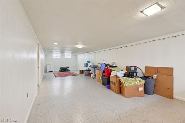 6157 Roanoke Circle, Parma, OH 44134