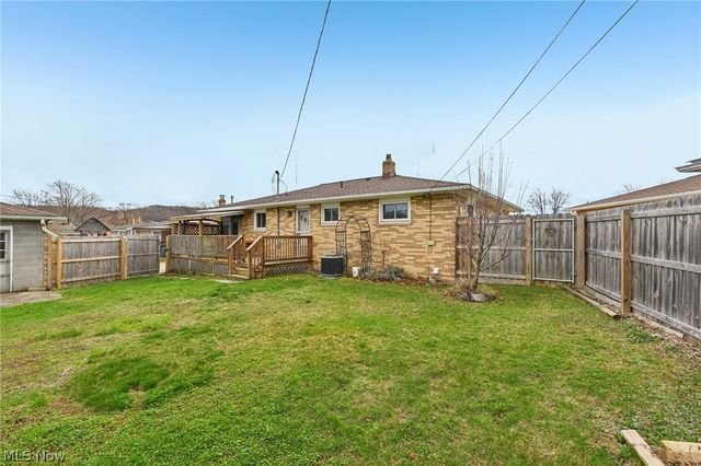 6157 Roanoke Circle, Parma, OH 44134