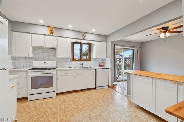 6157 Roanoke Circle, Parma, OH 44134