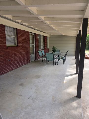 749 Dodd Drive, Shreveport, LA 71107