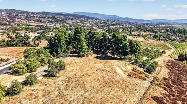 38623 Martin Ranch Road, Temecula, CA 92592