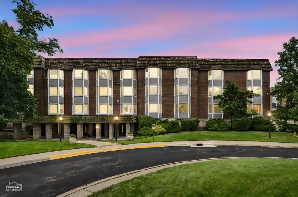 2600 Windsor Mall 3E, Park Ridge, IL 60068 — photo 2