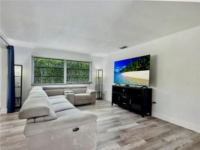 156 1st ST, Bonita Springs, FL 34134