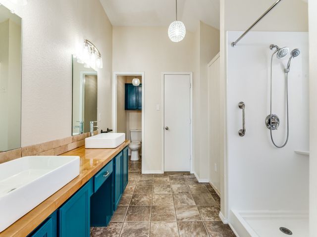 6508 Manitoba Street, Fort Worth, TX 76179