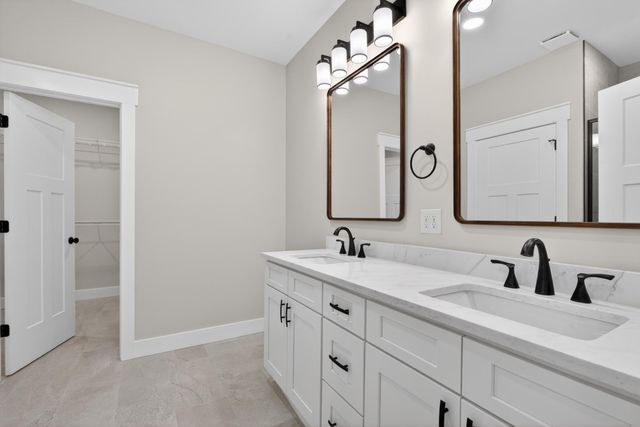 109 Stonegate Drive, Danville, KY 40422