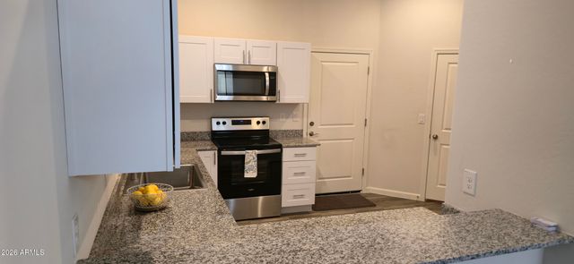 701 DYLAN Court, Wickenburg, AZ 85390