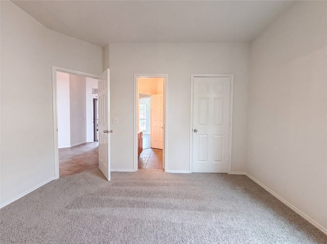 1756 Hidden Brook Drive, Grand Prairie, TX 75050