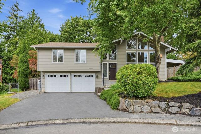 20037 102nd Court NE, Bothell, WA 98011