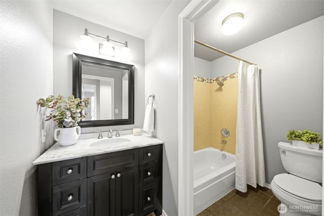 20037 102nd Court NE, Bothell, WA 98011