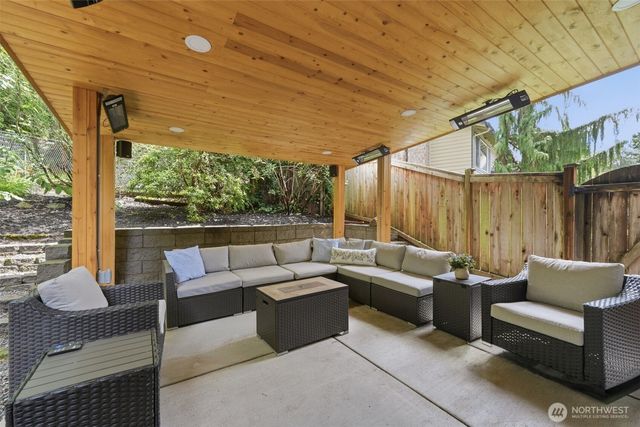 20037 102nd Court NE, Bothell, WA 98011