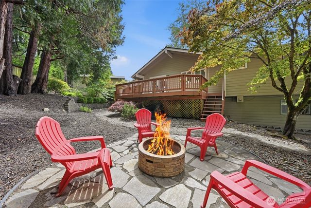 20037 102nd Court NE, Bothell, WA 98011