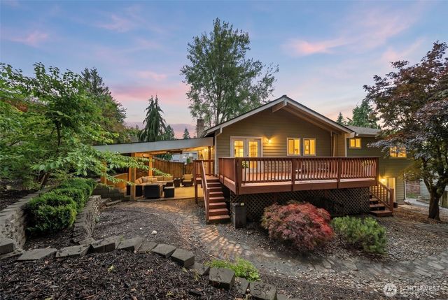 20037 102nd Court NE, Bothell, WA 98011