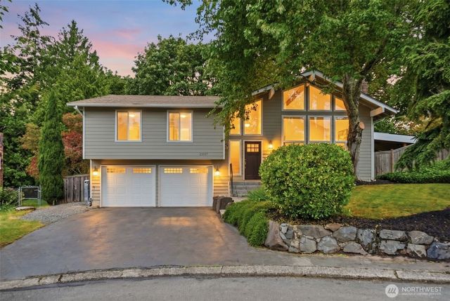 20037 102nd Court NE, Bothell, WA 98011