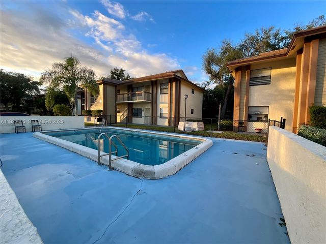 11307 Royal Palm Blvd D-3, Coral Springs, FL 33065