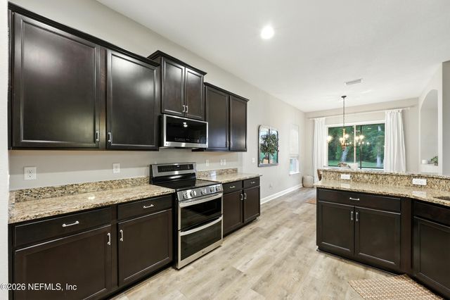 3078 VISTA WOOD Drive, Jacksonville, FL 32226