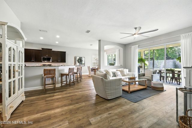 3078 VISTA WOOD Drive, Jacksonville, FL 32226