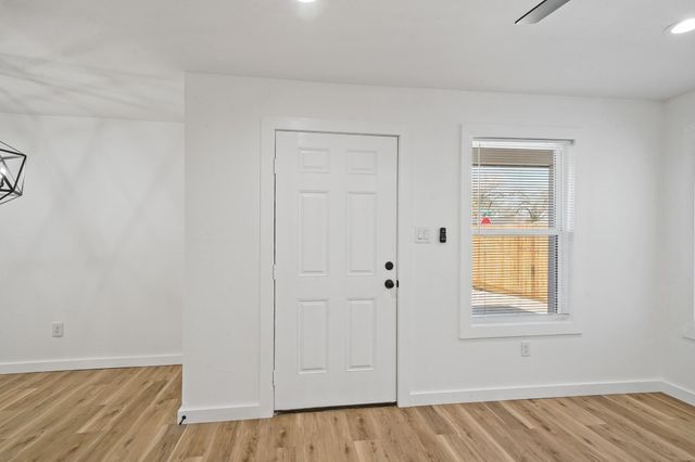 4154 Erby Street A, Houston, TX 77087