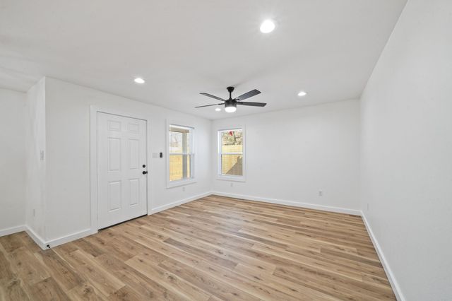 4154 Erby Street A, Houston, TX 77087