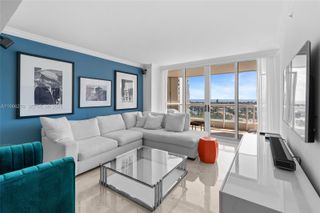 21055 Yacht Club Dr 1210, Aventura, FL 33180