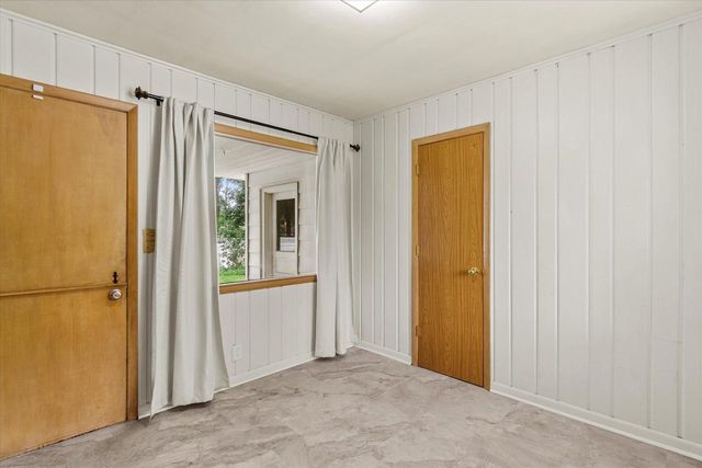 10205 W Grange AVENUE, Hales Corners, WI 53130