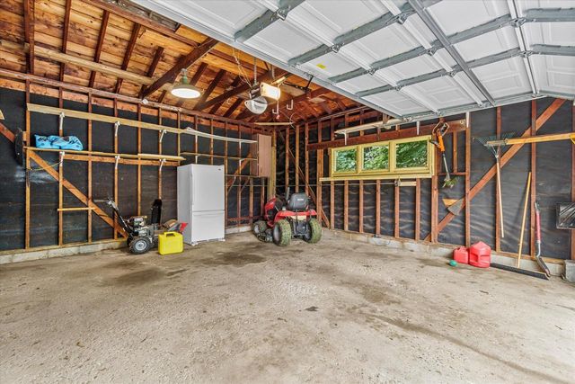 10205 W Grange AVENUE, Hales Corners, WI 53130