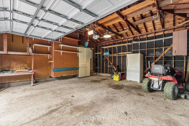 10205 W Grange AVENUE, Hales Corners, WI 53130