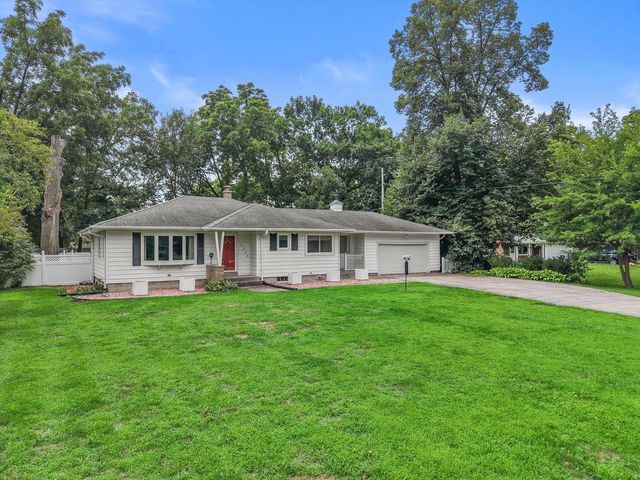10205 W Grange AVENUE, Hales Corners, WI 53130