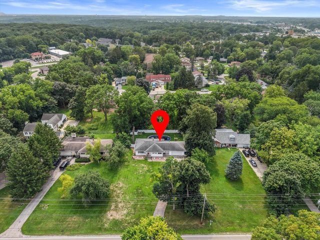 10205 W Grange AVENUE, Hales Corners, WI 53130